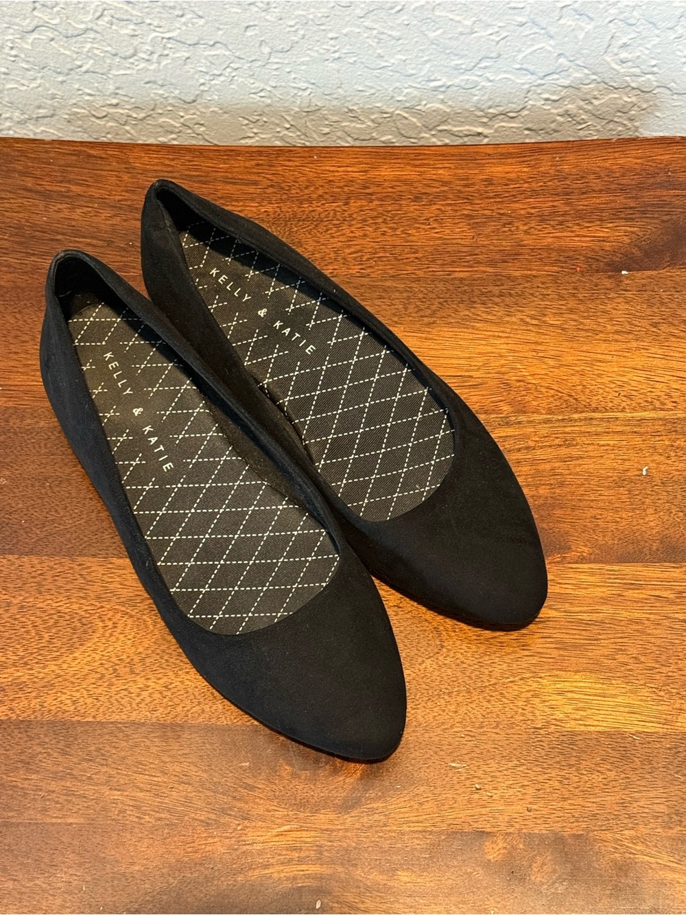 Kelly & Katie Classic Black Pointed Toe Ballet Flats Women’s Sz 6